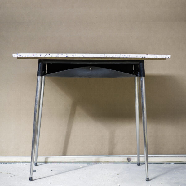 Bureau 1
